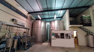 Πωλούνται 4 Ανοξείδωτες Δεξαμενές (Inox) 38.000 Λίτρων – Άριστη Κατάσταση