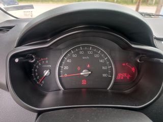 Suzuki Celerio 2016-thumb-13