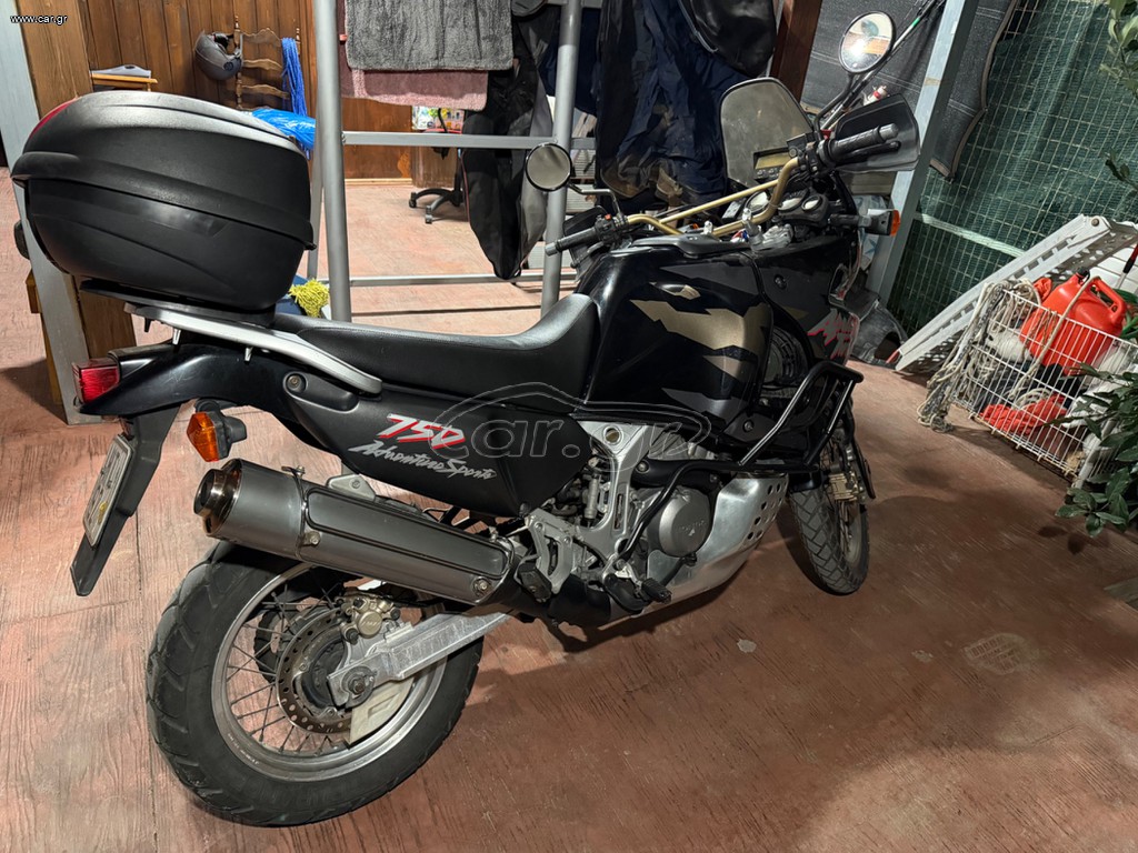 Honda Africa Twin XRV 750 2003