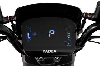 Yadea Electric Scooter 2026 GFX LITE-thumb-2