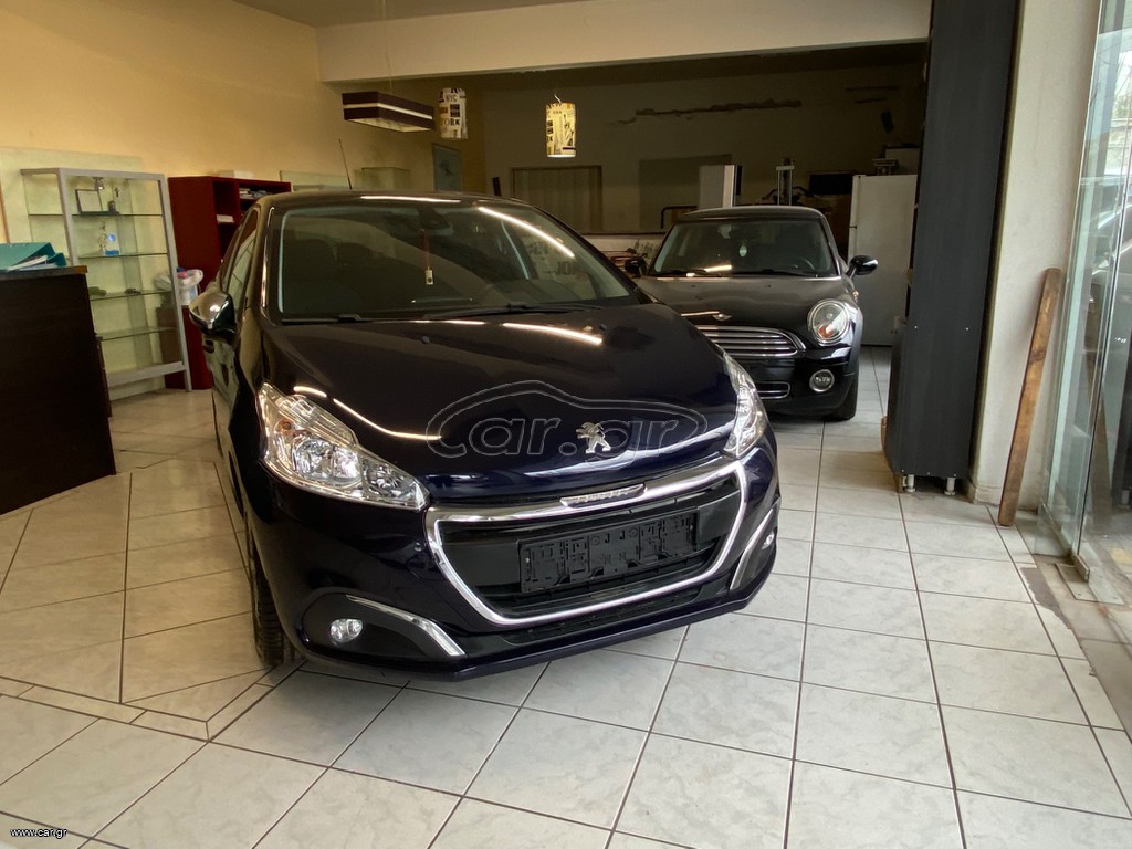 Peugeot 208 2016 1.2 PURETECH 82 STYLE