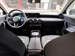 Mercedes-Benz A 250 2020-thumb-8