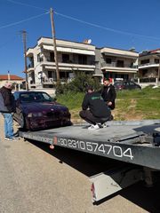 Αναλαμβάνω τη μεταπώληση του ιστορικού οχήματός σας στο εξωτερικό.