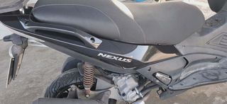 Gilera Nexus 300 2010-thumb-14