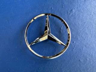Σήμα καλύμματος μηχανής A class w176-B class w246-C class w203/w204/w205-Cla class c117-E class a207/c207/w212/w213-Gla class x156-S class w221/w222-Slk class r172