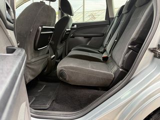 Ford C-Max 2004 CHIA-thumb-13