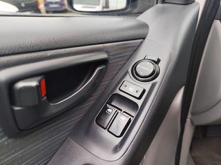 Κλούβα Hyundai 2013 Η1 * ΚΛΟΥΒΑ * ΑΥΤΟΜΑΤΟ * 170HP * ΔΙΠΛΕΣ ΠΛΑΙΝΕΣ ΠΟΡΤΕΣ-thumb-13