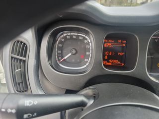 Fiat Panda 2022-thumb-10