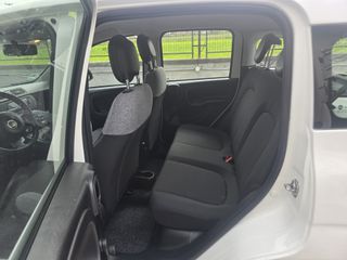 Fiat Panda 2022-thumb-20