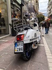 Vespa GTS 300 2021 HPE Special edition Yacht club-thumb-5