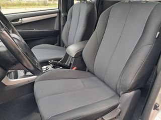Isuzu D-Max 2016 D-MAX LS TURBO DIESEL 2,5 Extra Cab-thumb-18