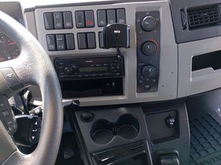 Σασί Volvo 2017 FL 250-thumb-22