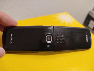 Nokia 2720a-2-thumb-1