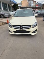 Mercedes-Benz B 180 2016 CDI Style-thumb-31