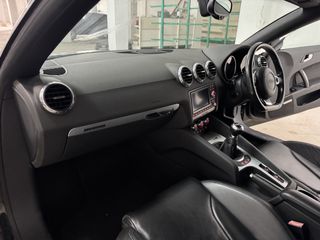 Audi TT '12-thumb-13