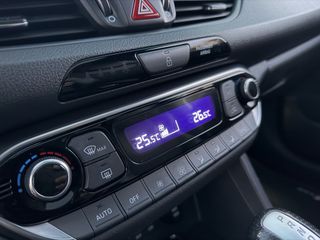 Hyundai i 30 2019 N-Line PANORAMA NAVI CAMERA LED FULL EXTRA-thumb-39