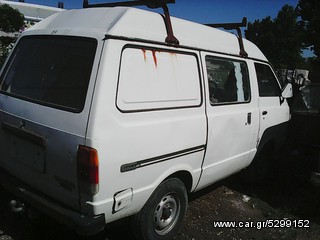 Nissan Vanette  '90-thumb-2