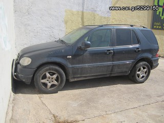 Mercedes-Benz ML 320 2001-thumb-2