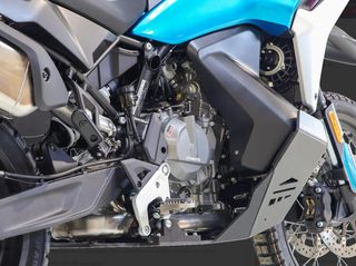 AXP RACING ADV SKID PLATE CFMOTO 800MTX BK-thumb-1