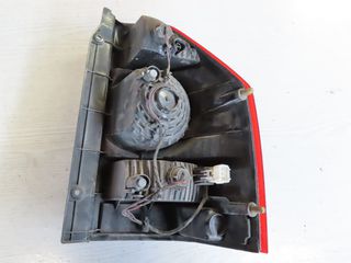 Mitsubishi Pajero '03 - '07 Φανάρι Πίσω Αριστερό-thumb-2