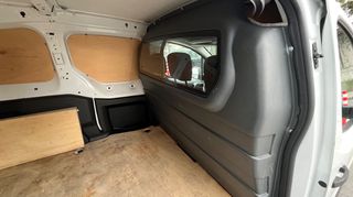 Citroen Berlingo 2019 1.6 100HP ETG6-thumb-15