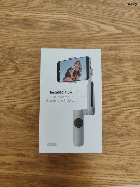 Insta360 Flow Gimbal + Θήκη - Άριστο