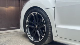 Peugeot RCZ 2012 JBL full extra-thumb-19