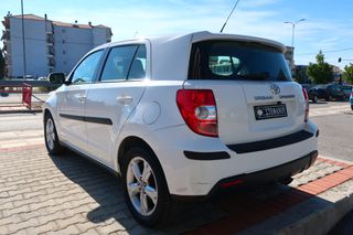 Toyota Urban Cruiser 2011 1.3 2WD ΕΛΛΗΝΙΚΟ ΠΡΑΓΜΑΤΙΚΑ ΧΙΛΙΟΜΕΤΡΑ-thumb-2