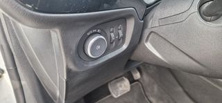Opel Corsa 2023 1.2 ELEGANCE MATRIX LED DAYLIGHT-thumb-14