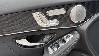 Mercedes-Benz GLC 300 2021 plug-in hybrid AMG night edition-thumb-13