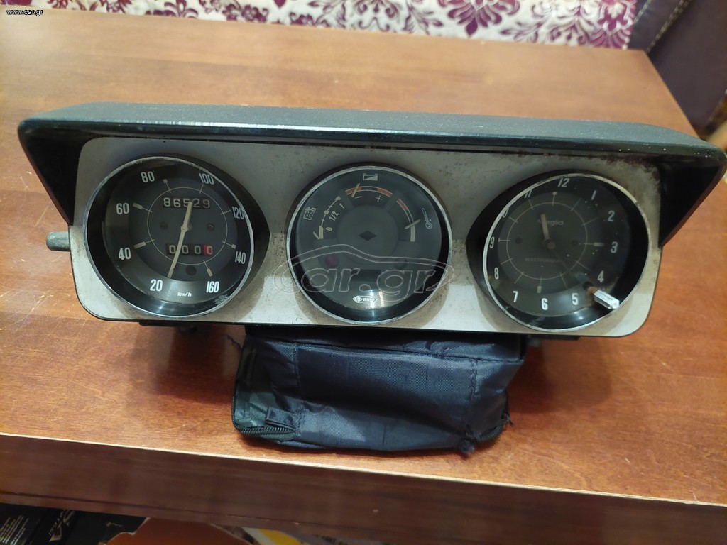 Καντράν Peugeot 204