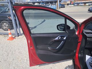Peugeot 2008 2017 1.2 PURETECH 110 ALLURE ΠΡΟΣΦΟΡΑ ΜΕΧΡΙ ΤΕΛΟΣ ΤΟΥ ΜΗΝΑ-thumb-30