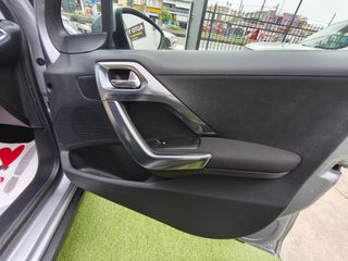 Peugeot 2008 2017 ALLURE 6 TAXYTO CROSSWAY DIESEL 120 PS FULL   EXTRA-thumb-27