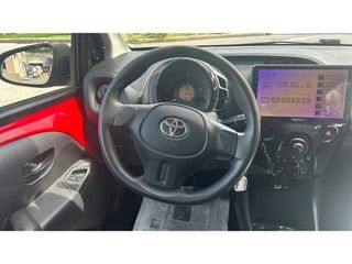 Toyota Aygo 2019 X PLAY-thumb-10