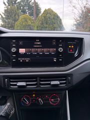Volkswagen Polo 2018-thumb-22