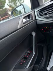 Volkswagen Polo 2018-thumb-23