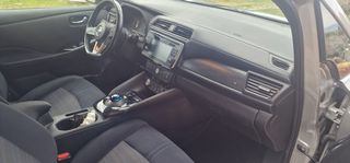 Nissan Leaf 2019 (40 KWH) ACENTA-thumb-15