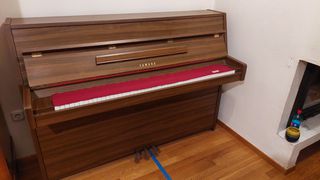 ΠΙΑΝΟ YAMAHA C108-thumb-1