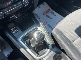 Nissan Qashqai 2015 ΠΡΟΛΑΒΕΤΑΙ-thumb-32