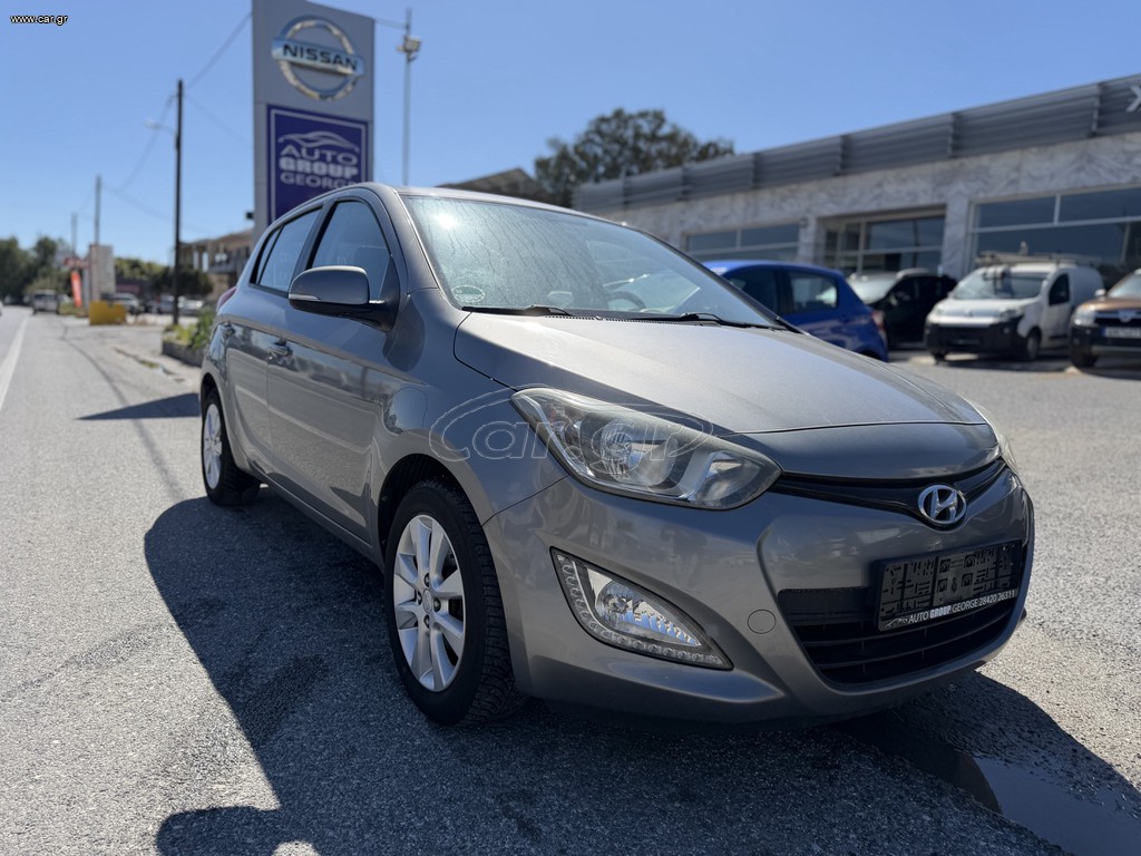 Hyundai i 20 2013