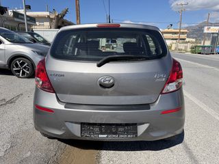 Hyundai i 20 2013-thumb-5