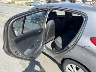 Hyundai i 20 2013-thumb-12