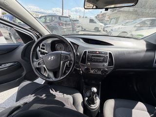 Hyundai i 20 2013-thumb-16