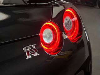 Nissan GT-R 2021 MY22 R35 TRACK EDITION Engineered By Nismo-thumb-15