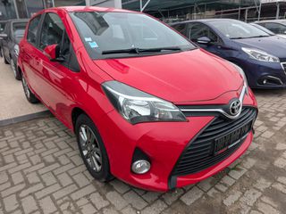 Toyota Yaris 2015