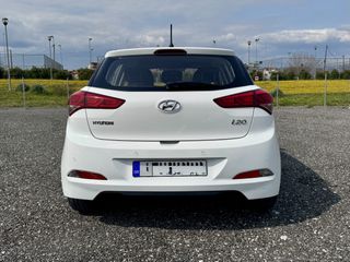 Hyundai i 20 2017 1.1 CRDI CLASSIC-thumb-6
