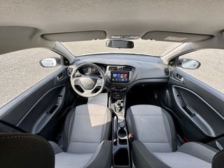 Hyundai i 20 2017 1.1 CRDI CLASSIC-thumb-8