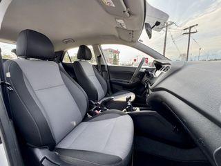 Hyundai i 20 2017 1.1 CRDI CLASSIC-thumb-11