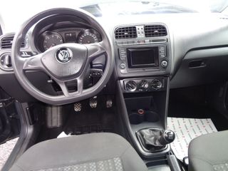 Volkswagen Polo 2017-thumb-8