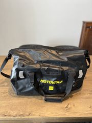 Σάκος ουράς μοτοσικλέτας Motowolf MDL0717 40lt black